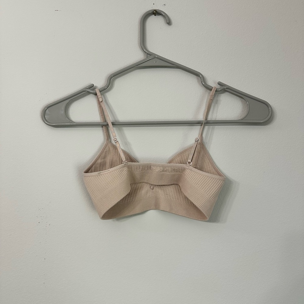 Weekday Ribbed Bralette - Light Pink - Picture 2 of 4
